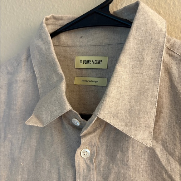 De Bonne Facture Essential Linen Button-up Shirt - Picture 4 of 5